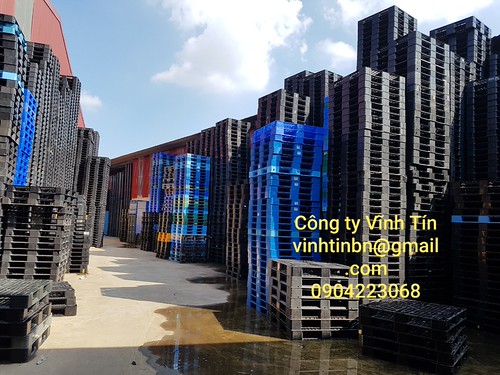 Pallet nhựa
